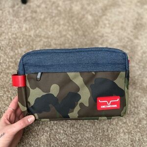 New Kimes Ranch Toiletry Bag